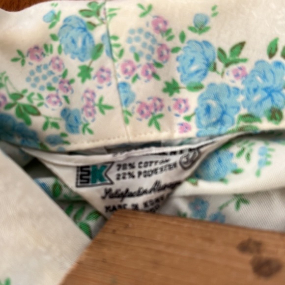 Vintage 60s/70s KRESGE Floral Prink Blouse/Top - Picture 6 of 6
